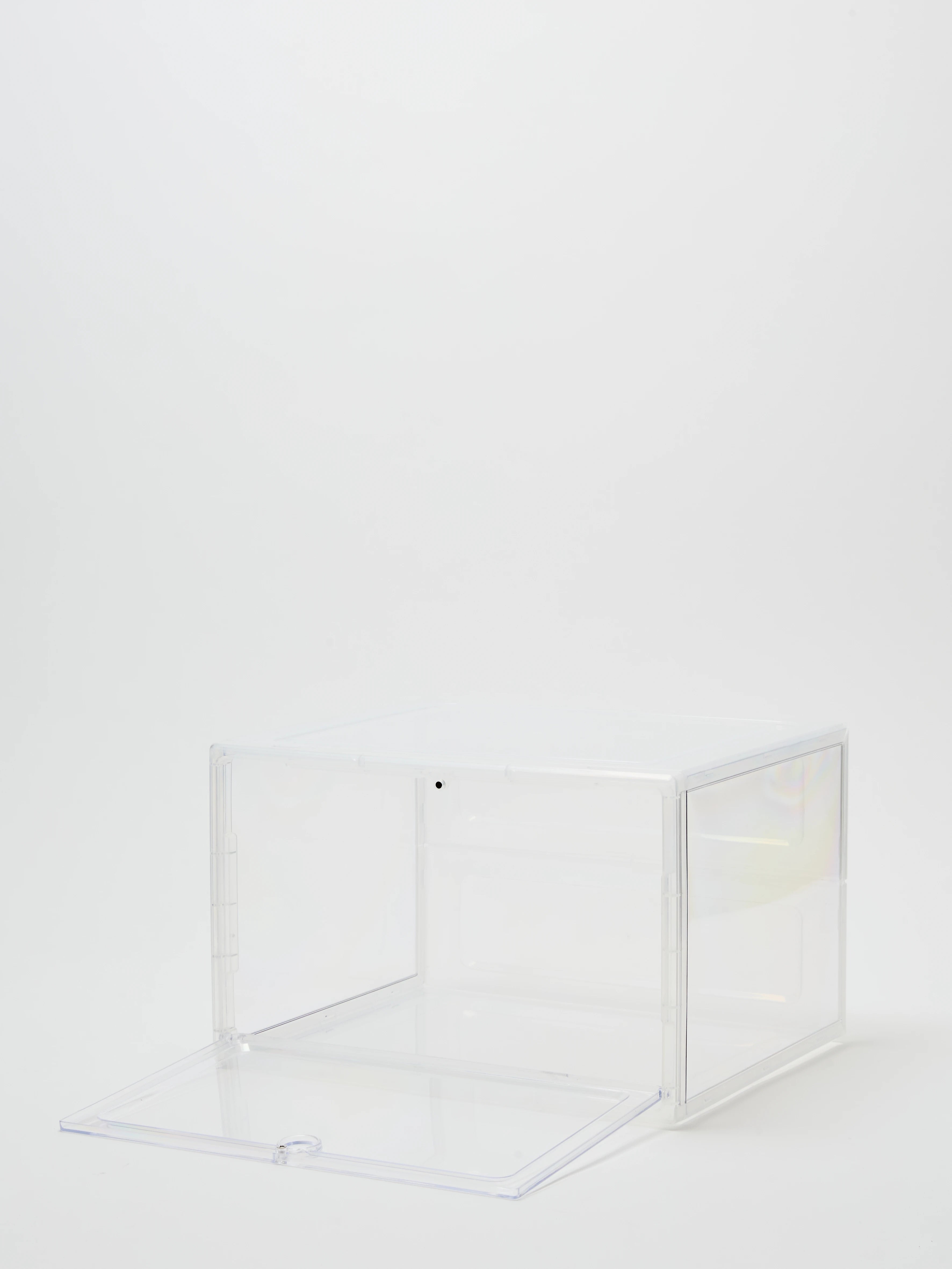Sneaker box Semi Acrilica Frontal