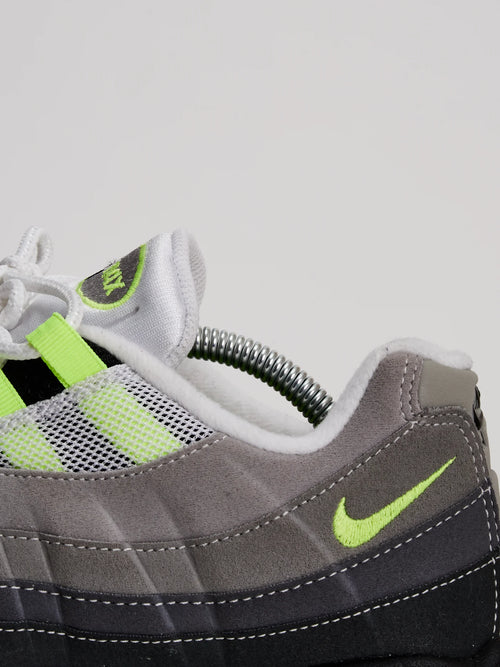 Hormador de Zapatillas Ajustable – Mantén la Forma Perfecta